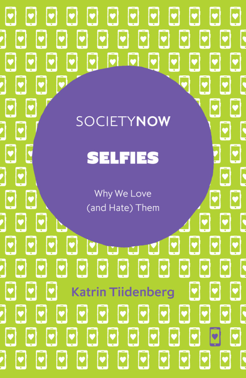 Cover image for book Selfies