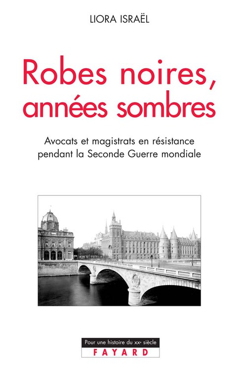 Cover image for book Robes noires, années sombres