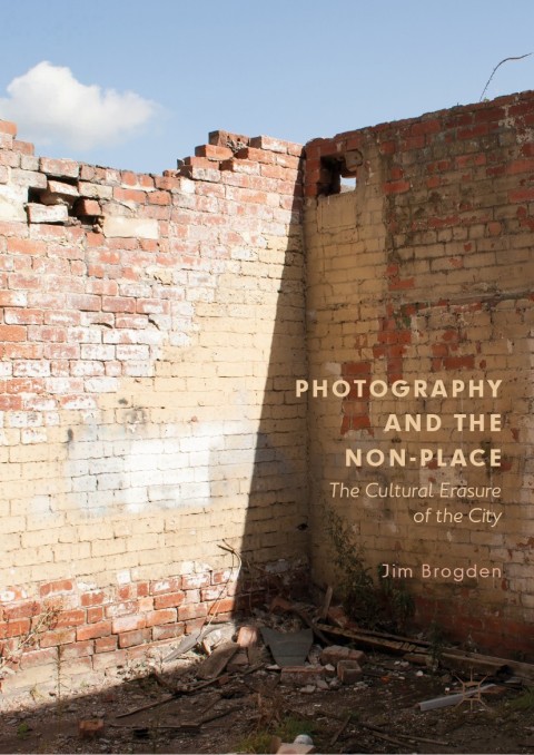 Cover image for book Photography and the Non-Place